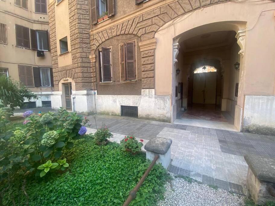 Domus Viola In San Giovanni Rom