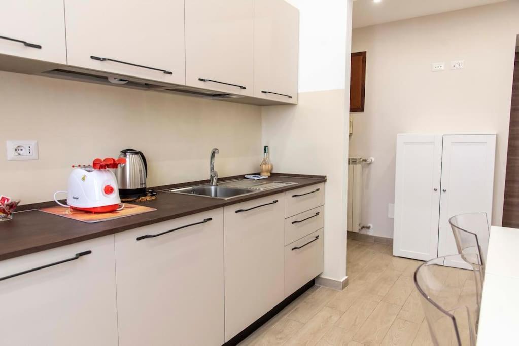 Apartment Domus Viola In San Giovanni Rom