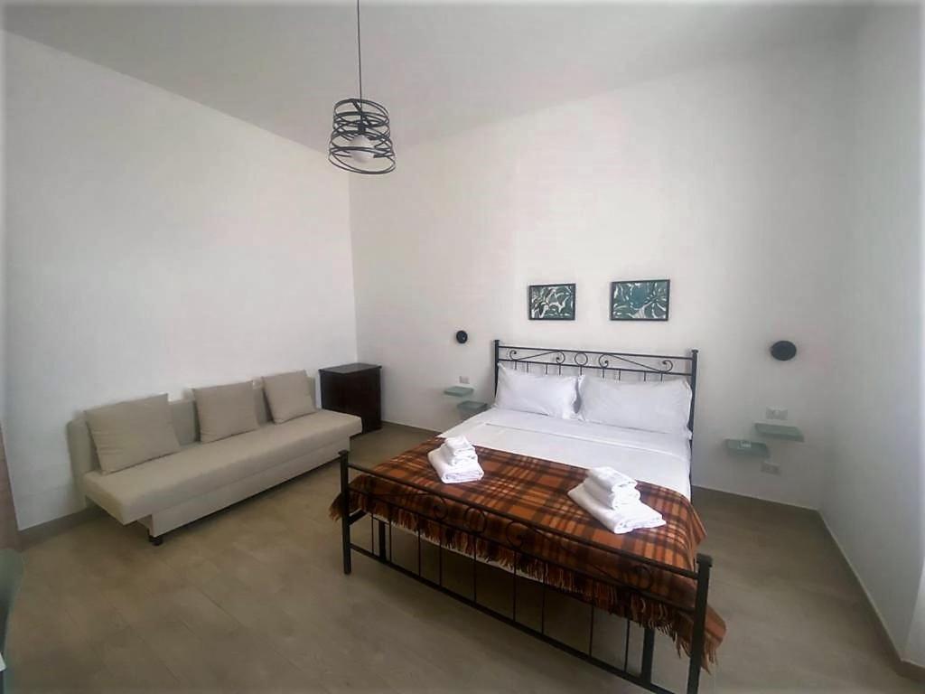 Apartment Domus Viola In San Giovanni Rom